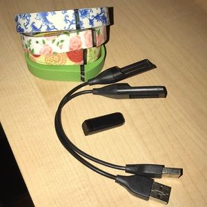 Fitbit flex with 4 wrist bands size small
